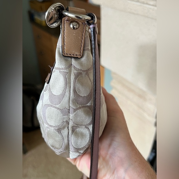 Coach Signature Satin Crossbody Purse Bag Lilac/Lilac Silver Half Moon Shaped - Picture 4 of 12